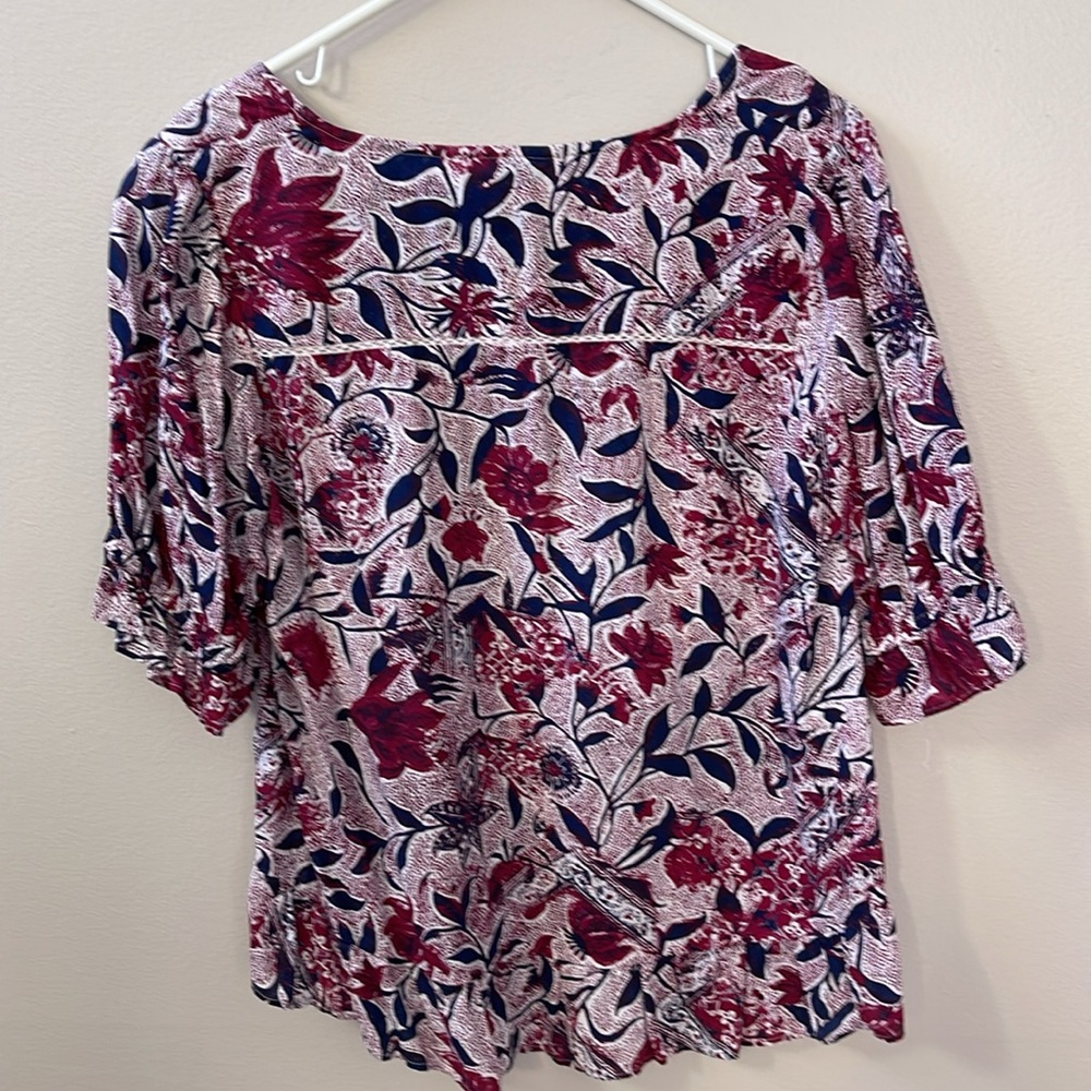 Lucky Brand Floral Print Women's Short Sleeve V Neck Top Sz M - Picture 5 of 9